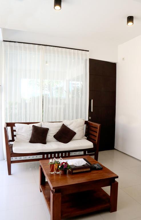 Grace And Milena Guesthouse Kuta Lombok Esterno foto