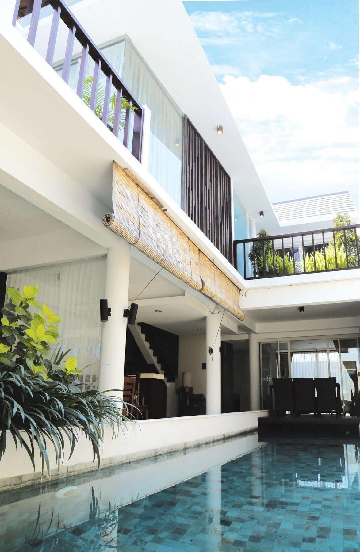 Grace And Milena Guesthouse Kuta Lombok Esterno foto