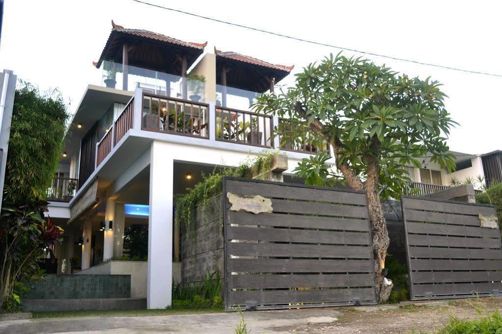 Grace And Milena Guesthouse Kuta Lombok Esterno foto